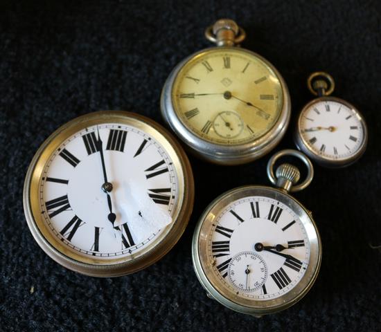 4 pocket watches(-)